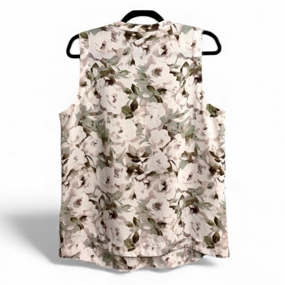 ⭐️ Dynamite Sage & Grey Floral Tank Top - PTP 21 - Picture 2 of 5